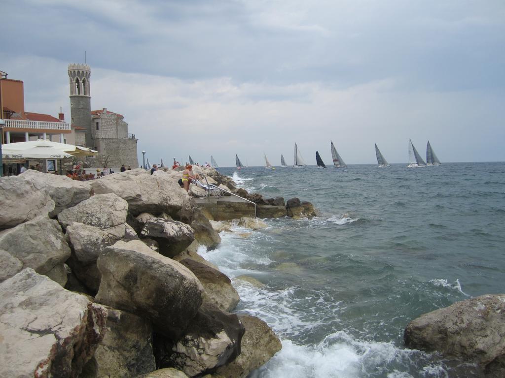 Piran Punta Beach Apartment Kültér fotó